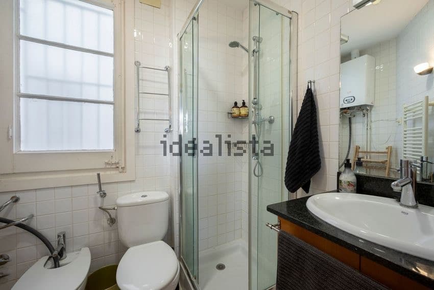 Baño completo con ducha